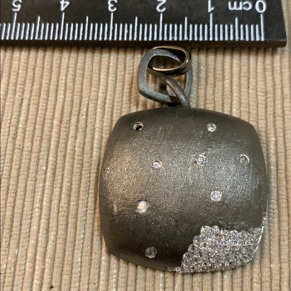 925 Sterling Silver Pendant CZ Iced our - Picture 5 of 5